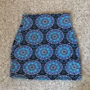 Patterned bandage skirt
